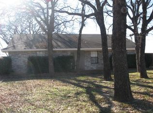 828 Wayne Trl, Azle, TX 76020