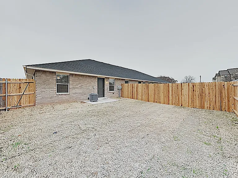 4906 Avion Ct — Photo 12