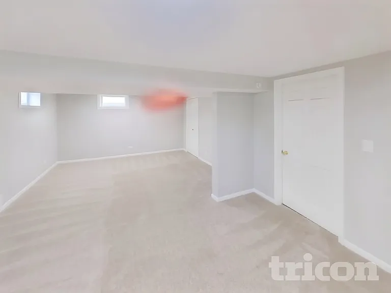815 Sandra Ln — Photo 11