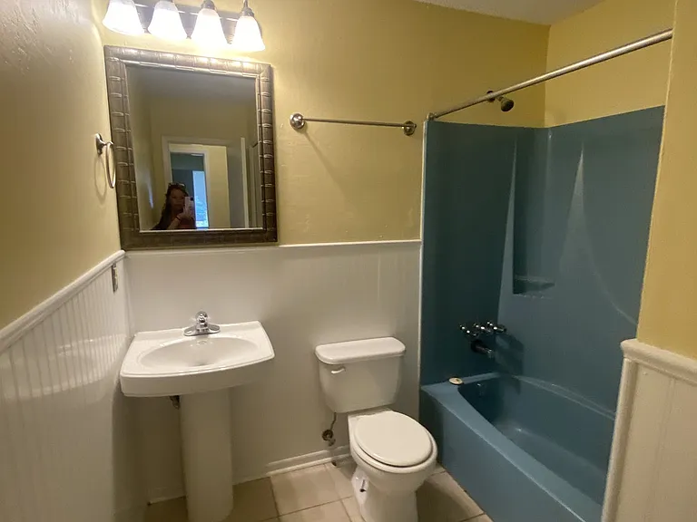 3235 Auburn Pkwy — Photo 21