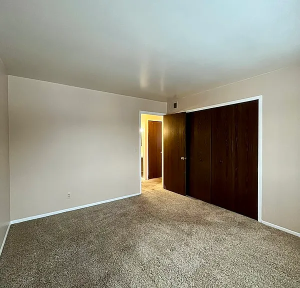 939 James St #12 — Photo 11