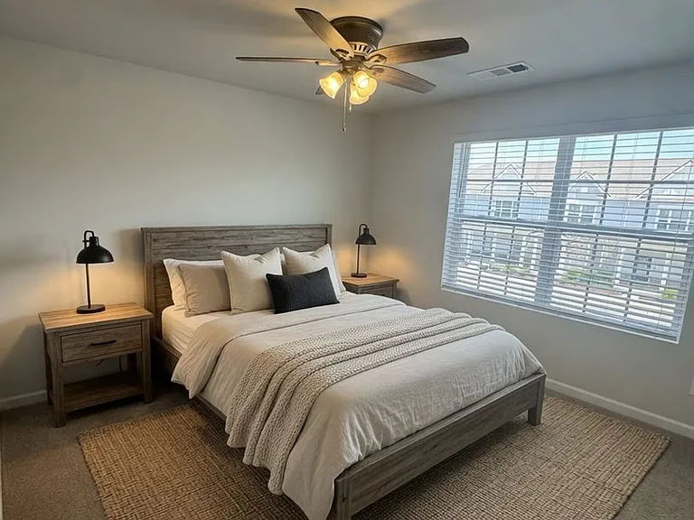 1406 Walker Way — Photo 11