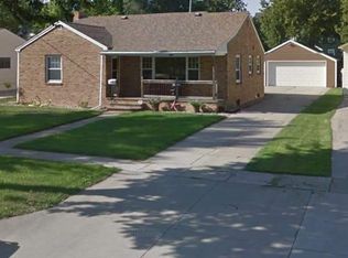 102 W Brown St, Luverne, MN 56156