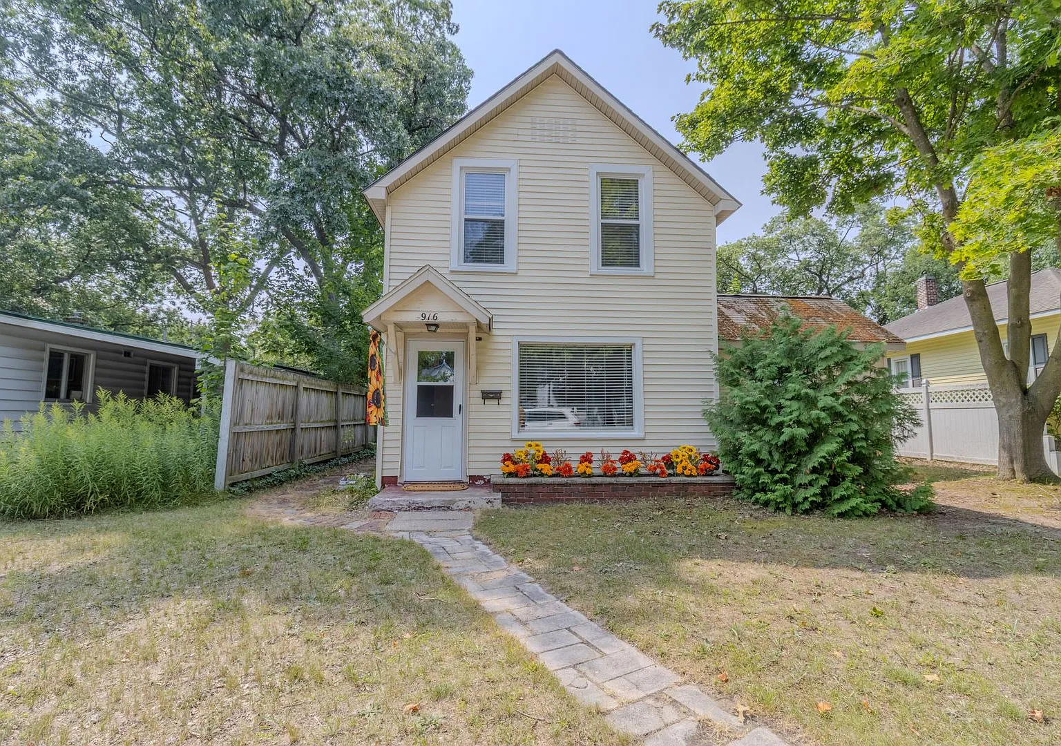 Sweet Home in the City — Photo 1