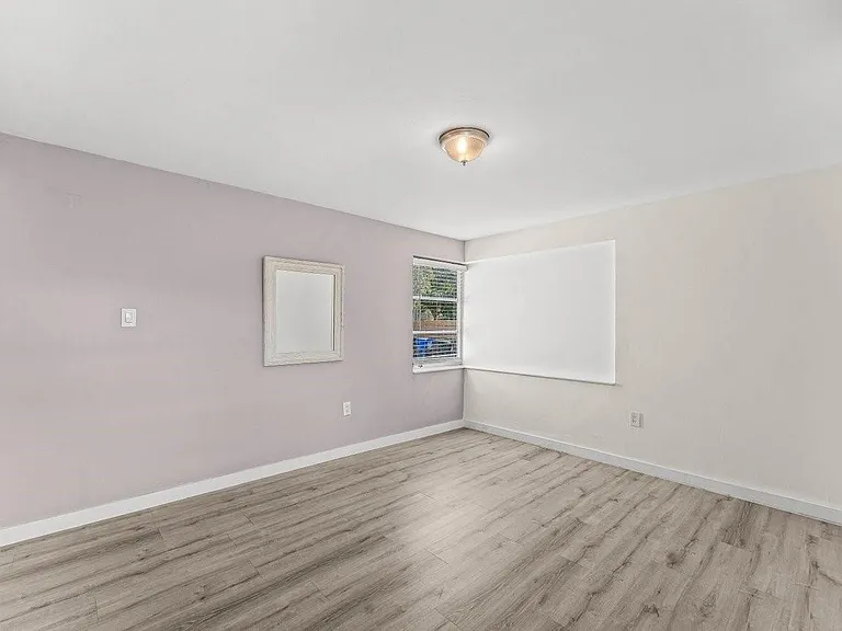 1001-1003 SW 4th Ave #1-2 — Photo 22