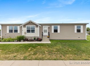 5492 Prancer Dr SE, Caledonia, MI