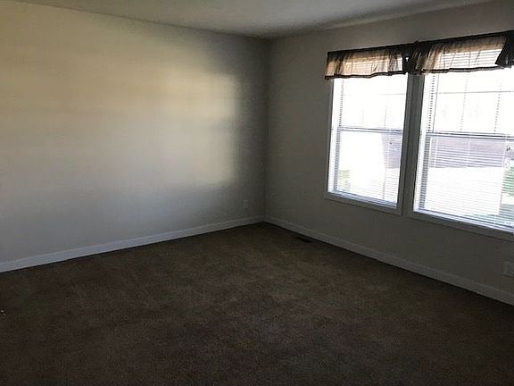4th image of 1132 Hunters Glen Blvd #326