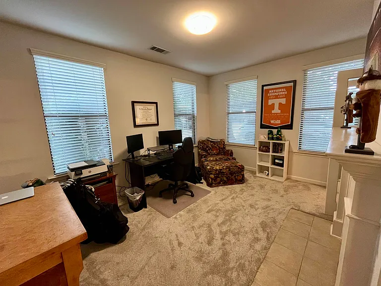 495 S Front St #103 — Photo 3