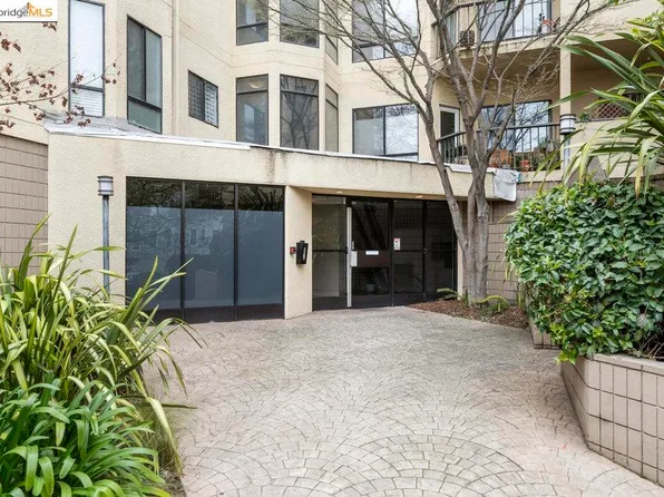 330 Park View Ter APT 305, Oakland, CA 94610