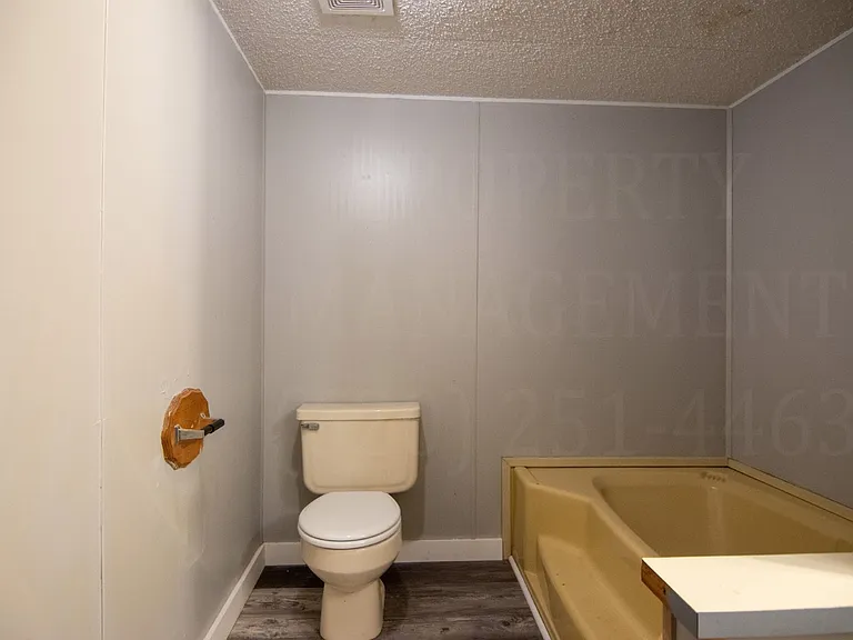 705 Cheyenne St — Photo 13