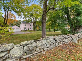 27 Foreside Rd, Cumberland Foreside, ME 04110