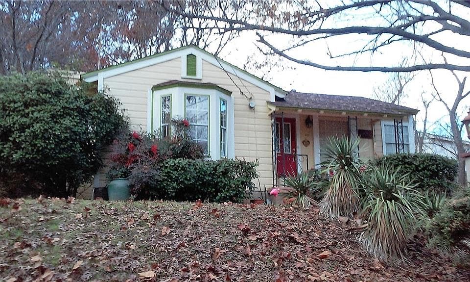 1st image of 411 Cliffdale Ave