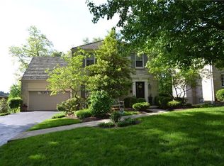 214 Vernon Dr, Pittsburgh, PA 15228