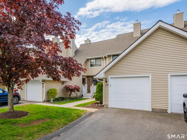 259 Foxboro Drive #259, Newington, CT 06111