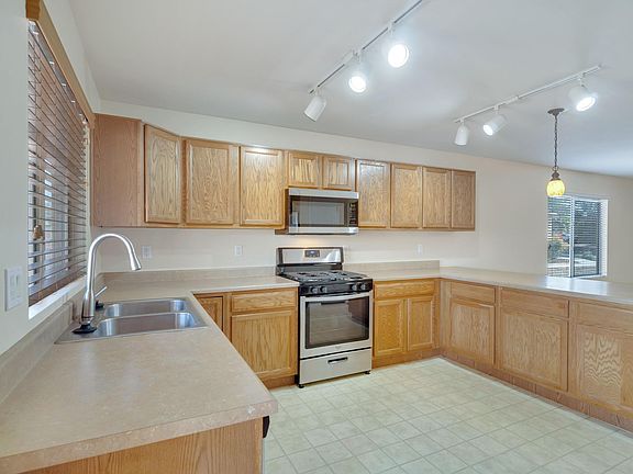 2nd image of 11918 W Thomas Arron Dr