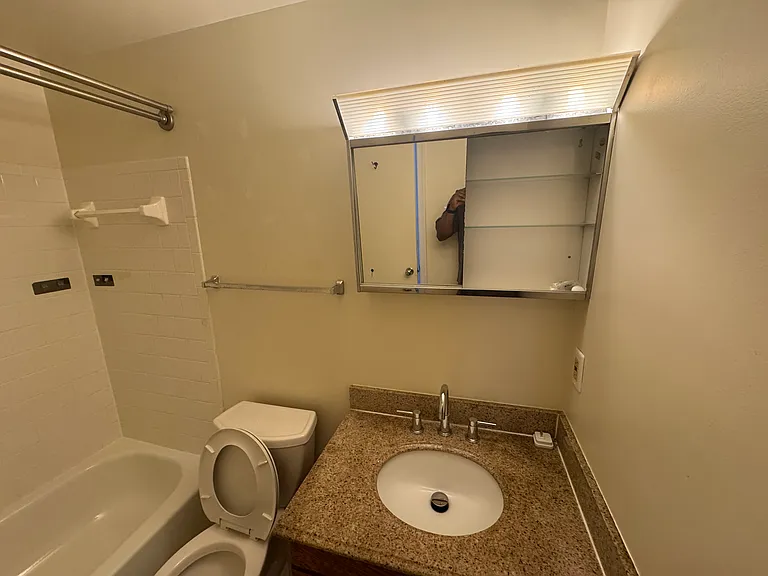 4351 Pembrook Village Dr #41 — Photo 15