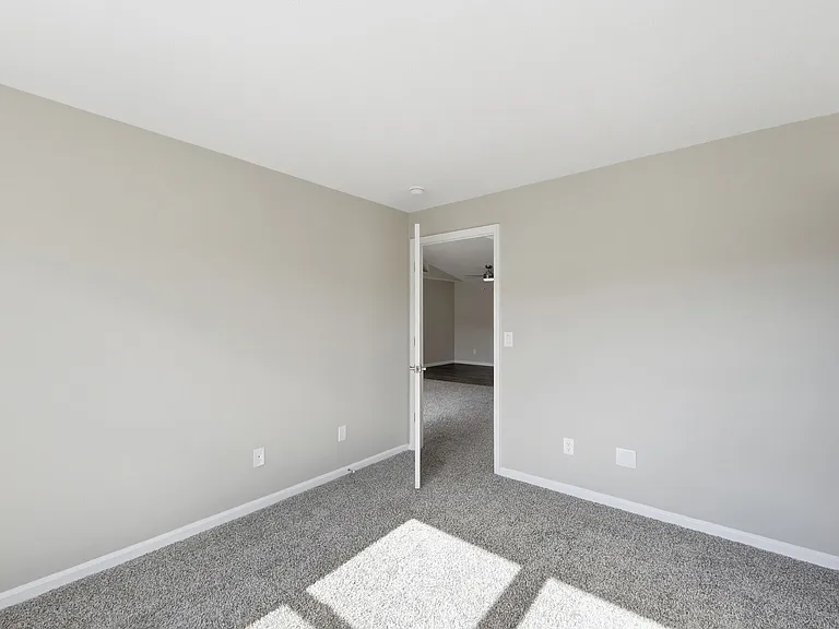 Spring Lake Apartments — Photo 45