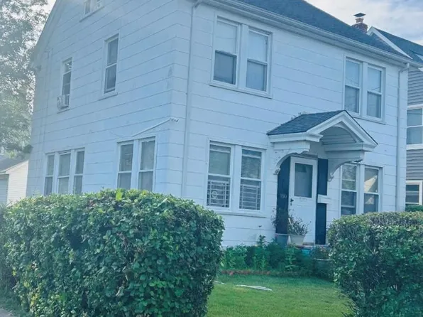 100 Broad Street, Williston Park, NY 11596