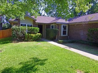 308 Ascot Dr, Euless, TX 76040