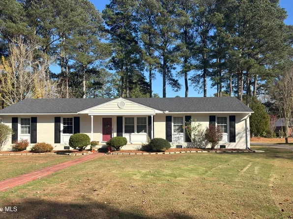 103 Springlake Drive, Murfreesboro, NC 27855