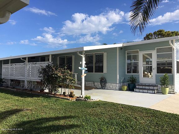 2nd image of 612 Oleander Cir