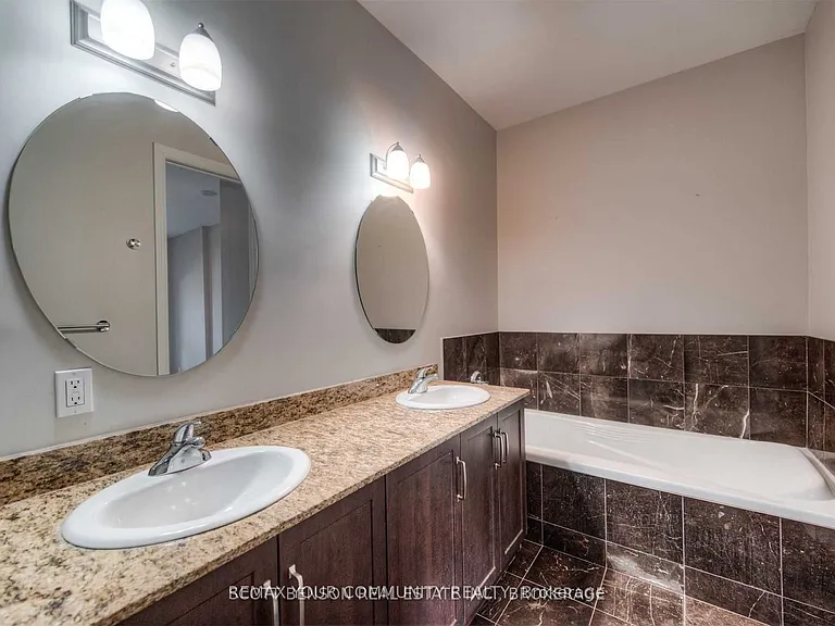 223 Erb St W #106 — Photo 16