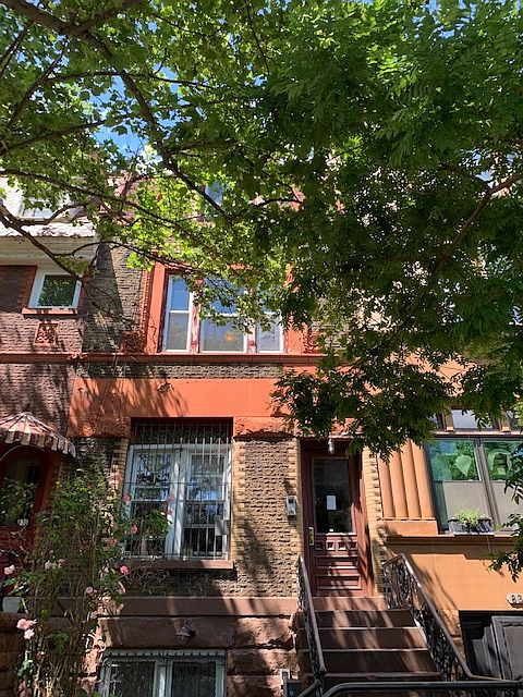 1st image of 837 Prospect Pl APT 2