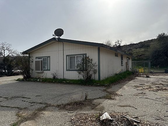 2nd image of 382 Chimney Canyon Rd