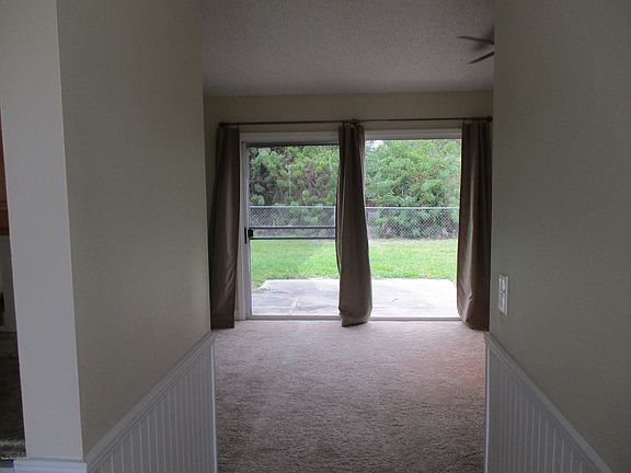 4th image of 1750 Windsor Ave SE