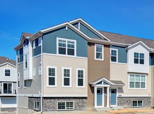 6997 Huckleberry Dr, Minnetrista, MN 55331