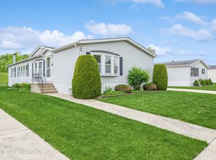 290 Tulip Cir, Matteson, IL 60443