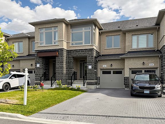 2nd image of 66 Mountainside Cres