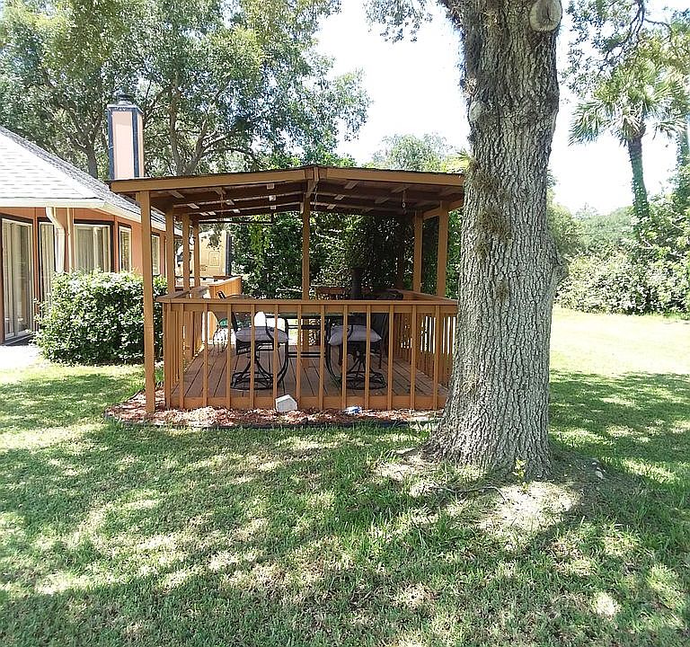 1st image of 25435 Newport Cir