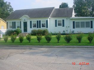 313 5th St, Abbeville, LA 70510