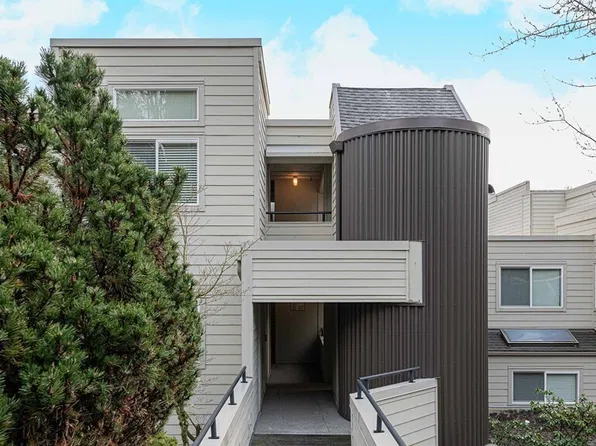 7365 Old Redmond Road #110, Redmond, WA 98052