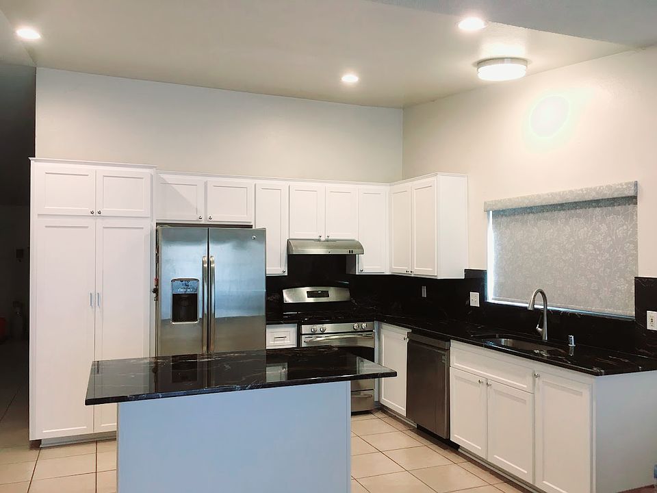 1st image of 11460 Avenida Del Gato