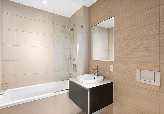 5th image of 166 W 18th St APT 2D