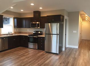 3239 N Willamette Blvd UNIT B, Portland, OR 97217