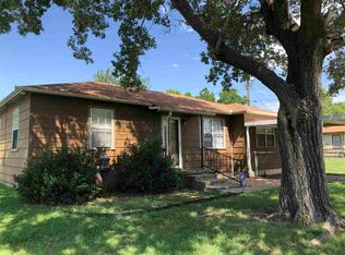 705 SW 26th Pl, Lawton, OK 73505