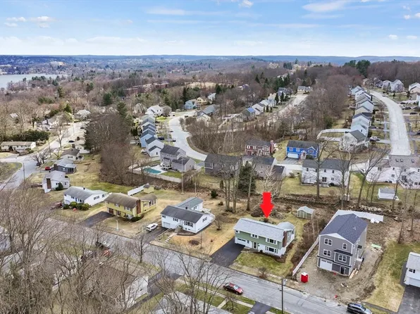 21 Leslie Rd, Worcester, MA 01605