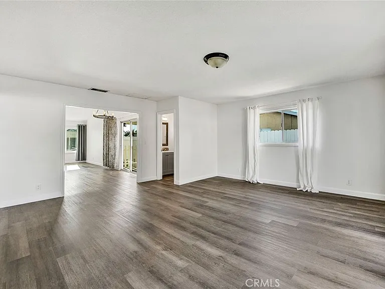 20852 Lancelot Ln — Photo 4