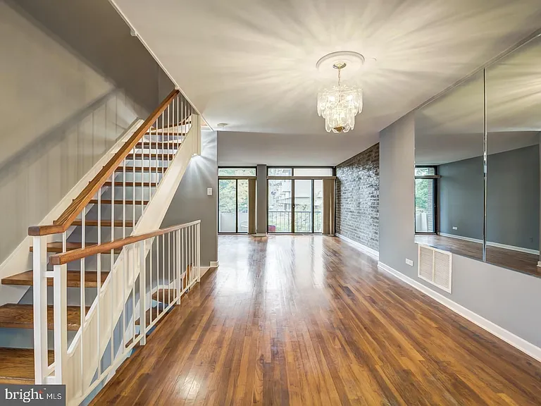 1265 Delaware Ave SW #52 — Photo 24