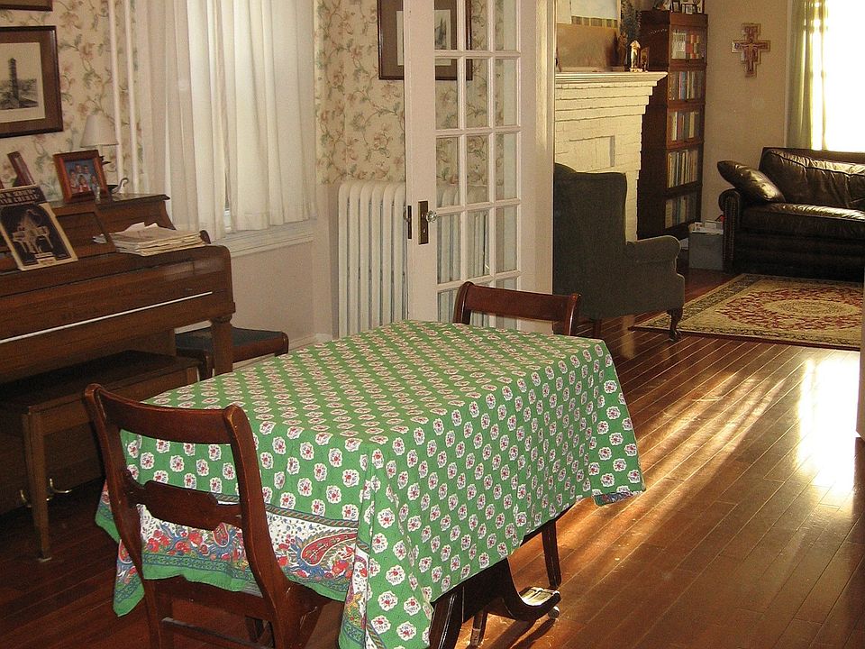 2nd image of 1446 Westover Ave