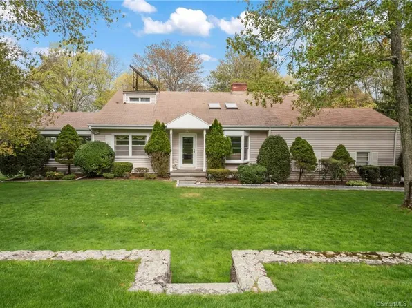 114 Skyline Lane, Stamford, CT 06903