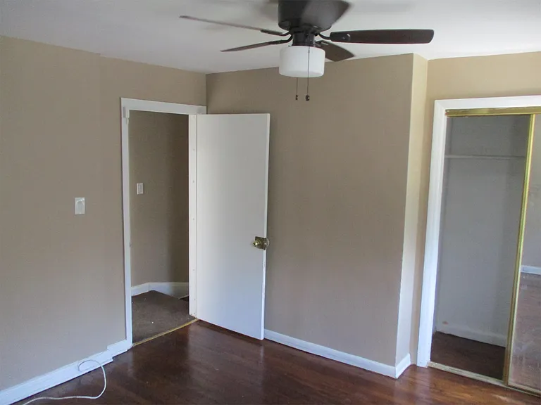 4404 Mountview Rd — Photo 8
