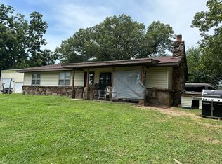 10318 Evergreen Dr, Cassville, MO 65625