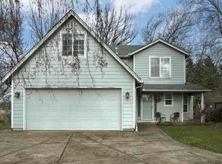 1145 Lincoln Ct, Aumsville, OR 97325
