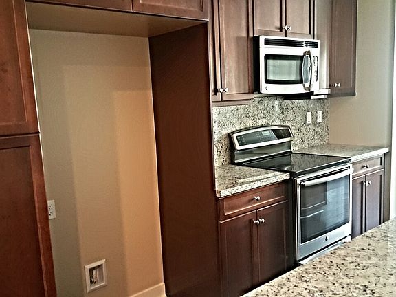 4th image of 8010 Ackerman Street