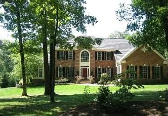 2206 Knox Ave photo 1