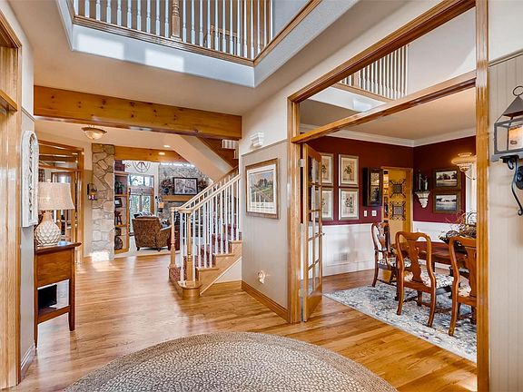 3rd image of 8924 Prairie Knoll Dr